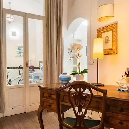 Hideaway By Mmega * Флоренция