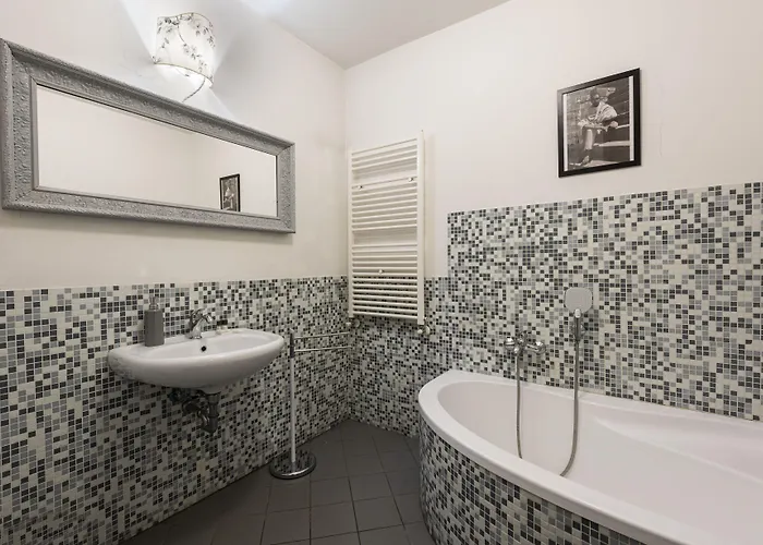 Hideaway By Mmega Apartament