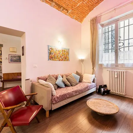 Διαμέρισμα Hideaway By Mmega